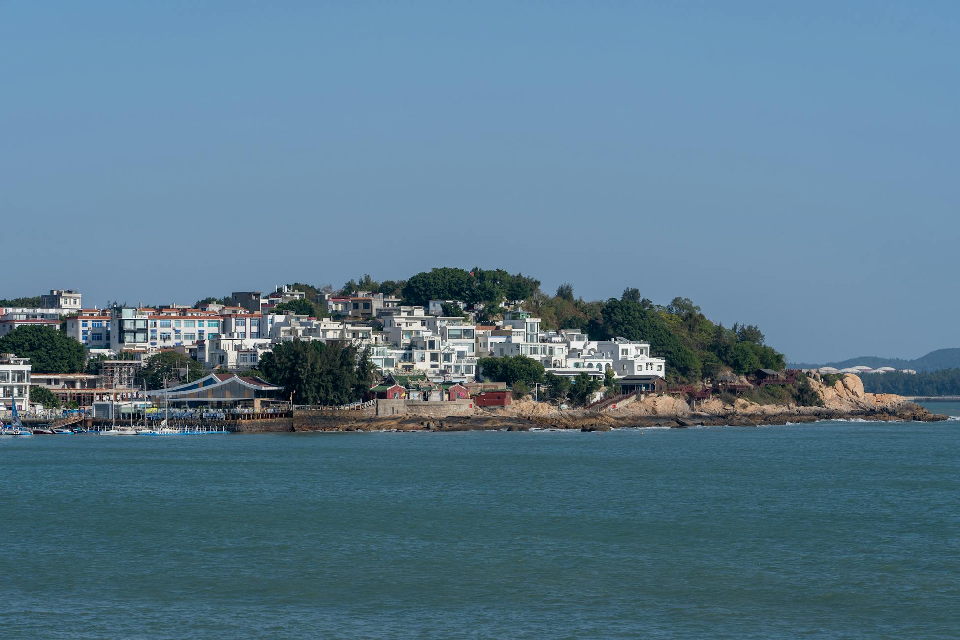 Güzelbahçe coastline